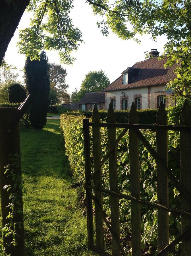 Le Rucher Bois-Normand-près-Lyre Esterno foto